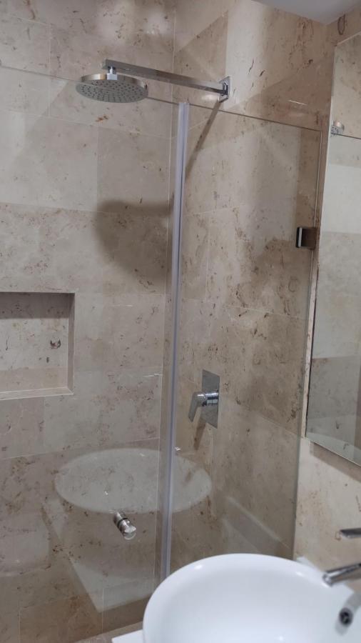 Luxury Suites , Calle 14Th Плая-дель-Кармен Экстерьер фото