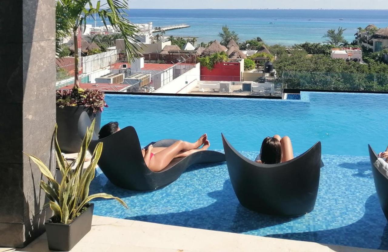 Luxury Suites , Calle 14Th Плая-дель-Кармен Экстерьер фото